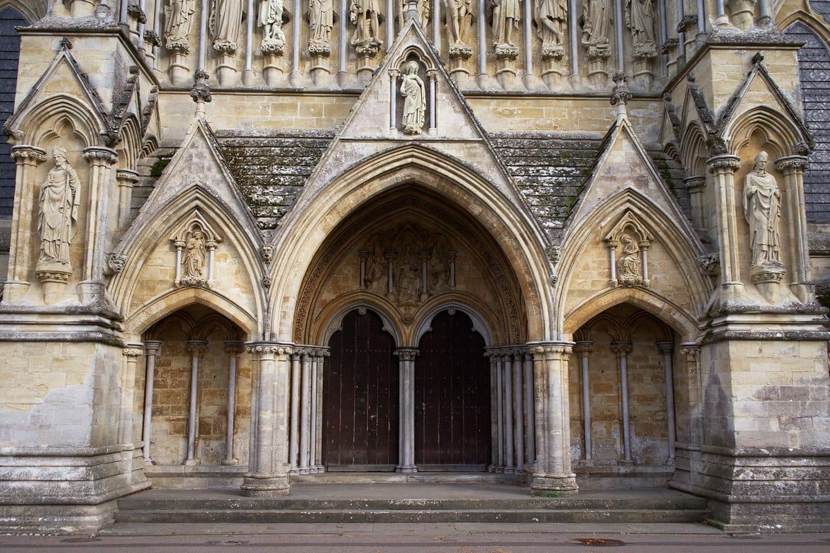 Best Estate Agent Websites in Salisbury